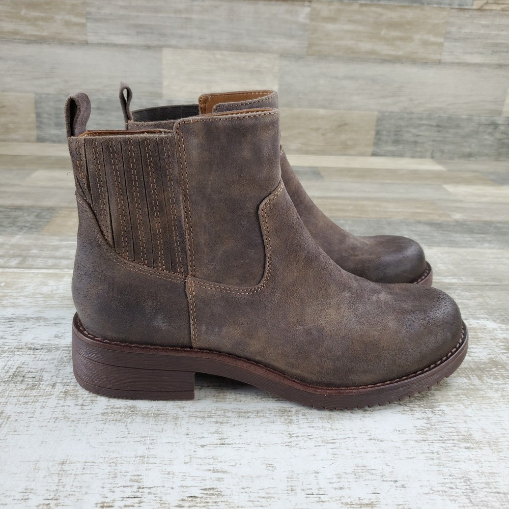 Comfortiva Claire Womens Boots Sz 7.5 M Brown Leather Side Zipper Block Heel